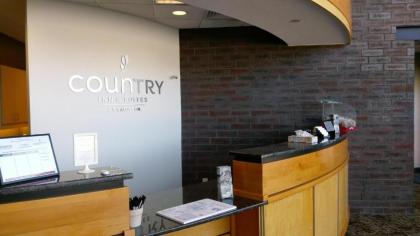 Country Inn & Suites by Radisson Fergus Falls MN - image 4