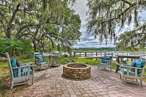 Luxe Riverfront Oasis with Dock 7 Mi to Beach! - main image