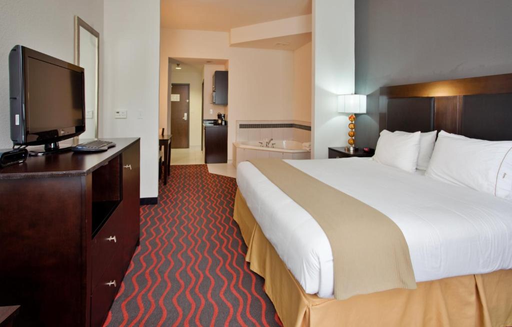 Holiday Inn Express Hotel & Suites Festus-South St. Louis an IHG Hotel - image 7