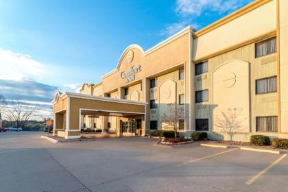 Comfort Inn Festus-St Louis South - image 11