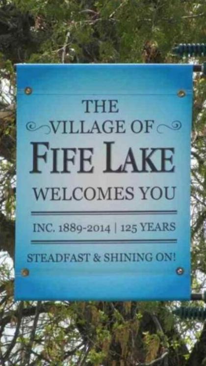 Fife Lake Lodging - image 13