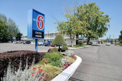 Motel 6-Tacoma WA - Fife - image 2