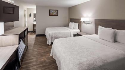 SureStay Hotel by Best Western Findlay - image 14