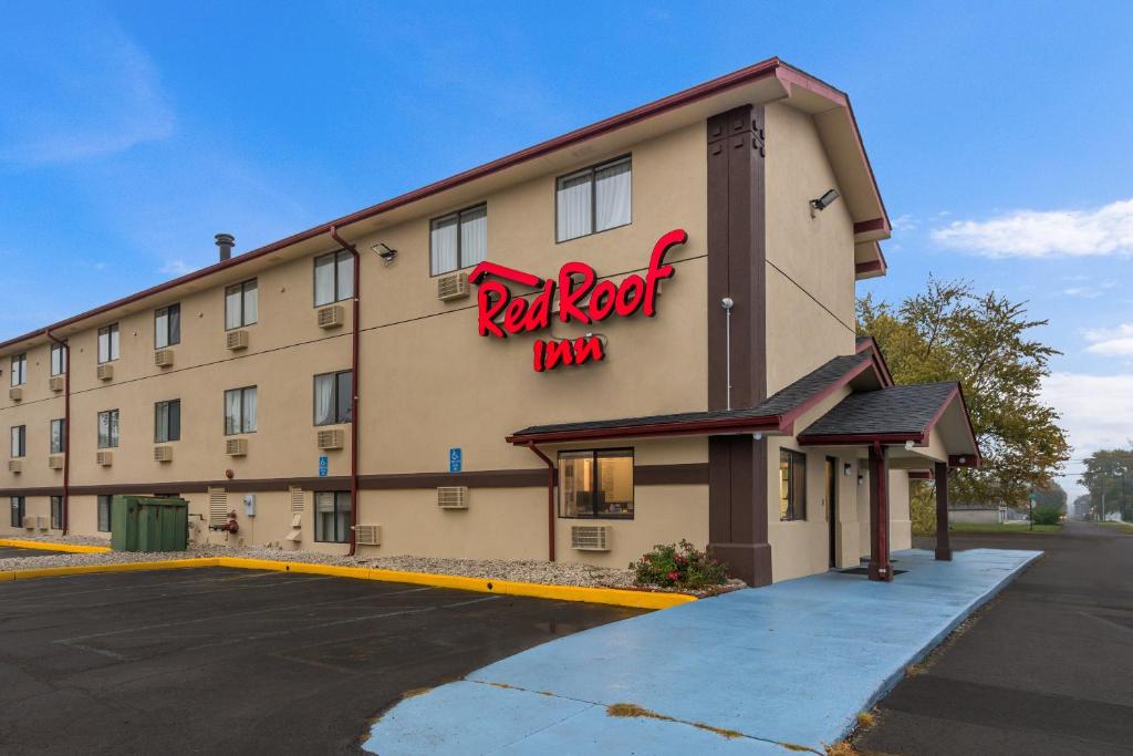 Red Roof Inn Findlay - main image