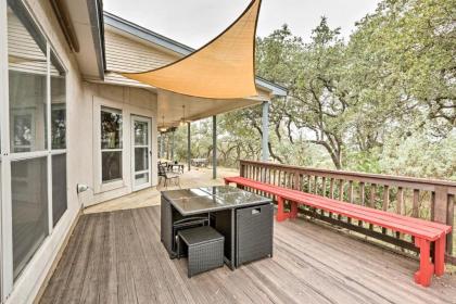 Modern Fischer House with Deck Fire Pit and Hot Tub! - image 7