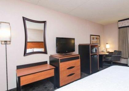 Hampton Inn and Suites Indianapolis-Fishers - image 14