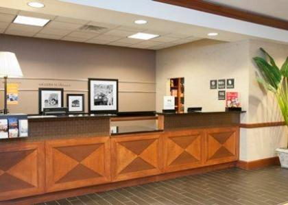 Hampton Inn and Suites Indianapolis-Fishers - image 16