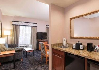 Hampton Inn and Suites Indianapolis-Fishers - image 20