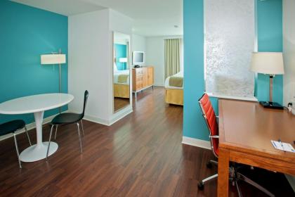 Holiday Inn Express Fishers - Indy's Uptown an IHG Hotel - image 8