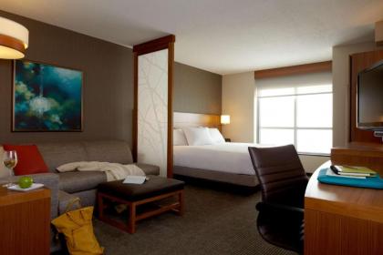 Hyatt Place Indianapolis Fishers - image 11