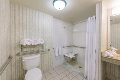 Hilton Garden Inn Poughkeepsie/Fishkill - image 3