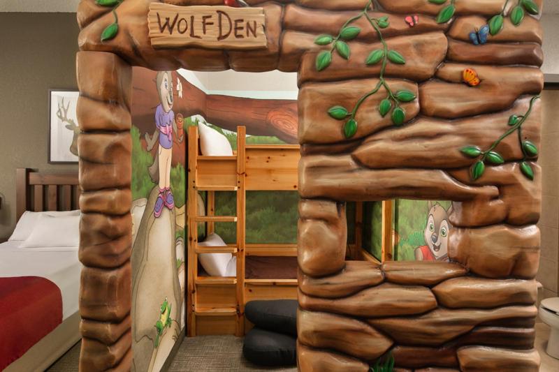 Great Wolf Lodge New England - main image