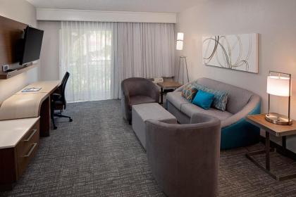 Courtyard by Marriott Fort Lauderdale North/Cypress Creek - image 9