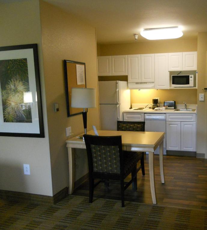 Extended Stay America Suites - Orlando - Lake Buena Vista - image 4