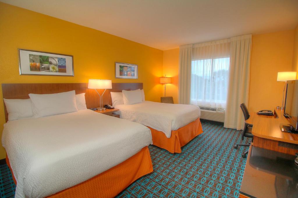 Fairfield Inn & Suites By Marriott Jupiter - image 4