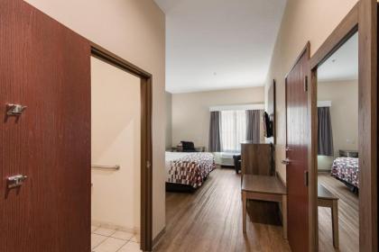 Red Roof Inn Panama City - image 11