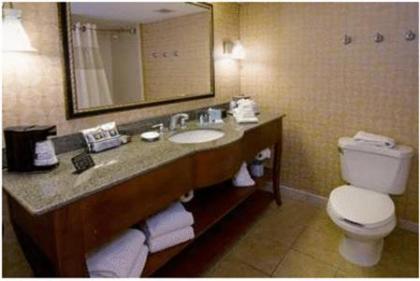 Hampton Inn Miami-Airport West - image 4