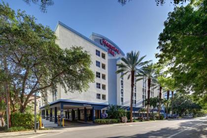 Hampton Inn Miami-Coconut Grove/Coral Gables - image 2