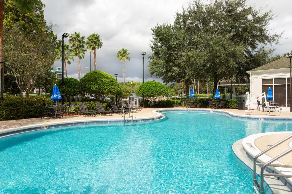 Hilton Garden Inn Orlando at SeaWorld - image 5