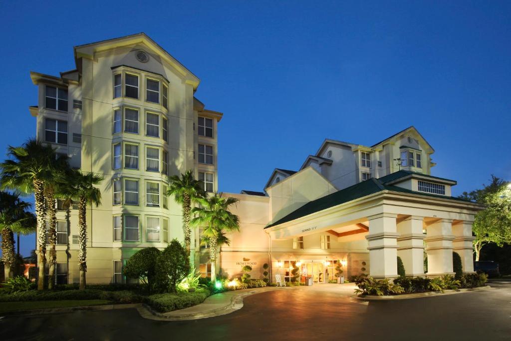 Homewood Suites by Hilton Orlando-Intl Drive/Convention Ctr - image 3