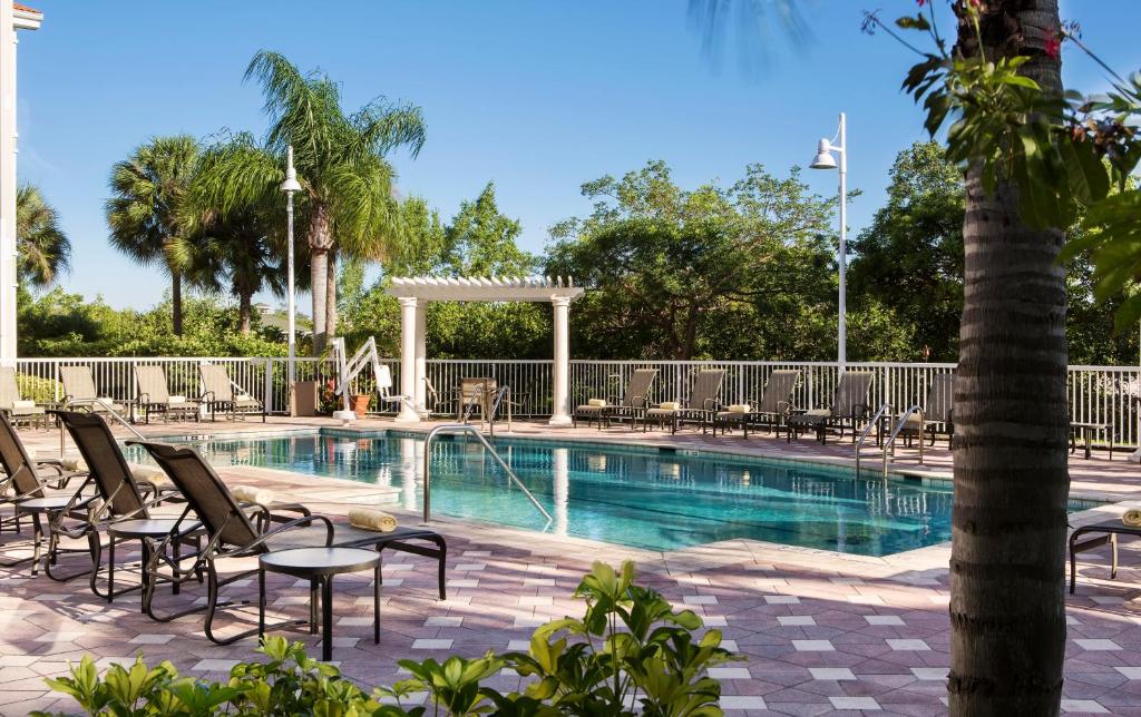 DoubleTree Suites by Hilton Naples - main image