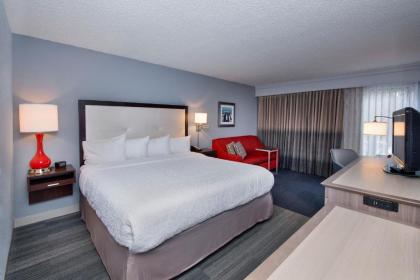 Hampton Inn Naples - I-75 - image 2