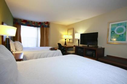 Hampton Inn & Suites Fort Myers Beach/Sanibel Gateway - image 2