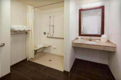 Hilton Garden Inn Gainesville - image 2