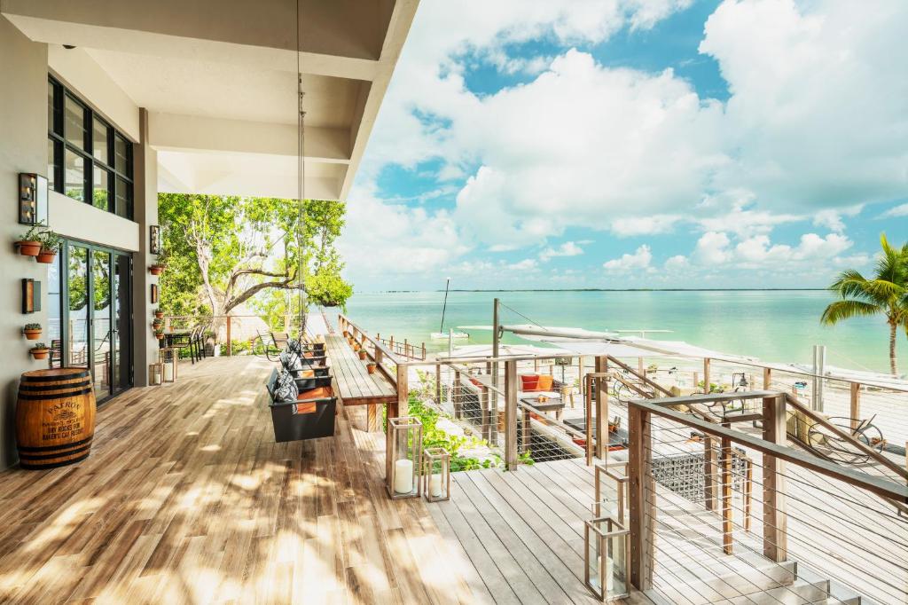 Baker's Cay Resort Key Largo Curio Collection By Hilton - main image