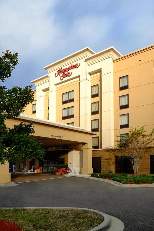 Hampton Inn Jacksonville-I-295 East/Baymeadows - image 2