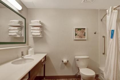 Hampton Inn Palm Beach Gardens - image 3