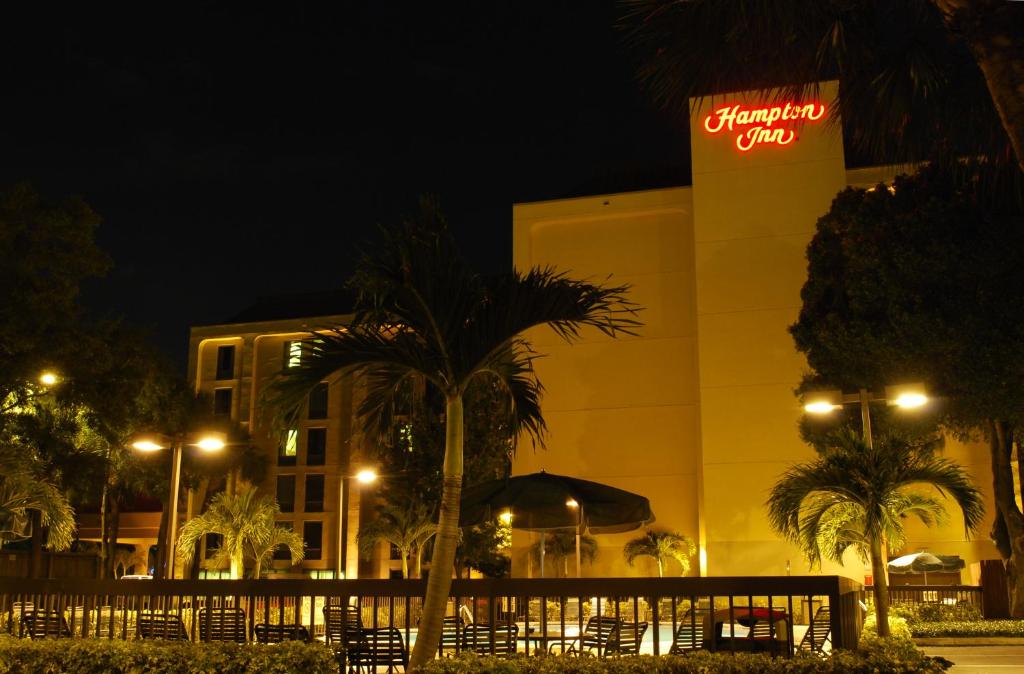 Hampton Inn Tampa International Airport/Westshore - main image