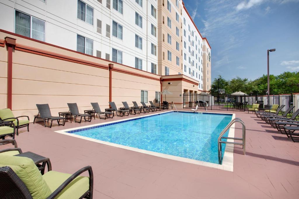 Homewood Suites by Hilton Tampa-Brandon - image 5