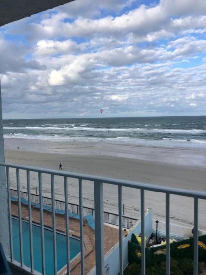 Beachside Hotel Daytona Beach Fl