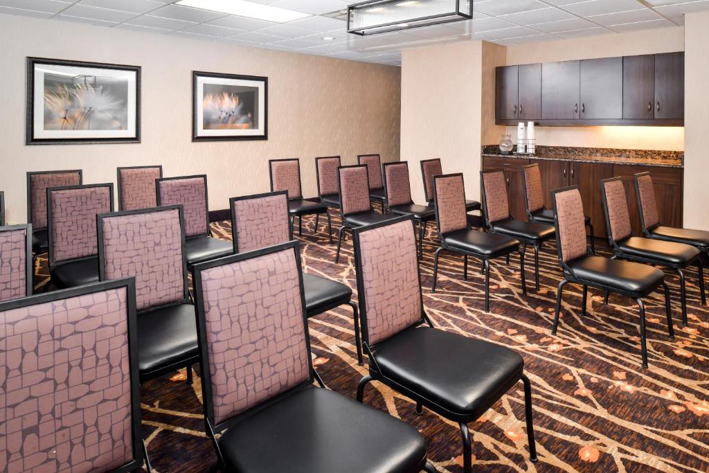 Hampton Inn Daytona/Ormond Beach - image 3