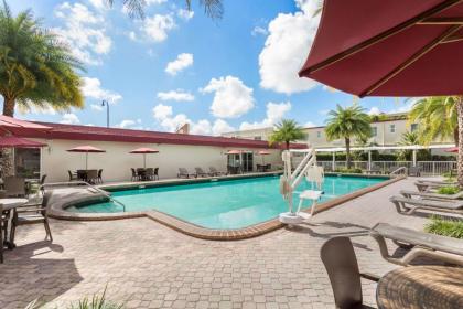 Ramada by Wyndham Miami Springs/Miami International Airport - image 4