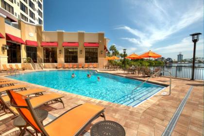 Ramada Plaza Resort & Suites By Wyndham Orlando International Drive - image 2