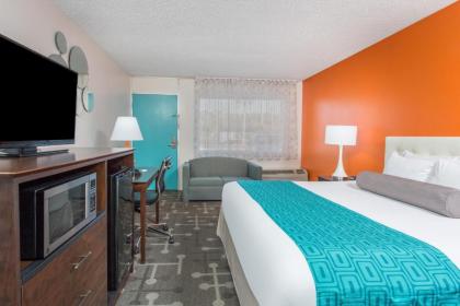 Howard Johnson by Wyndham Ocala FL - image 2