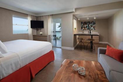 Pelican Cove Resort & Marina - image 5