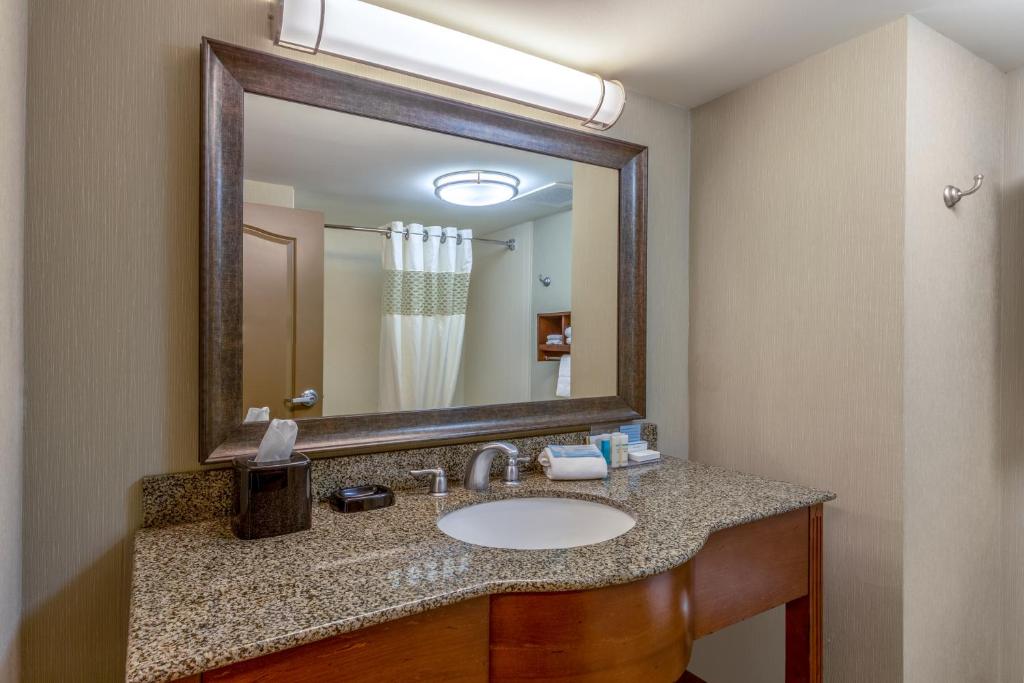 Hampton Inn Okeechobee - Lake Okeechobee - image 5