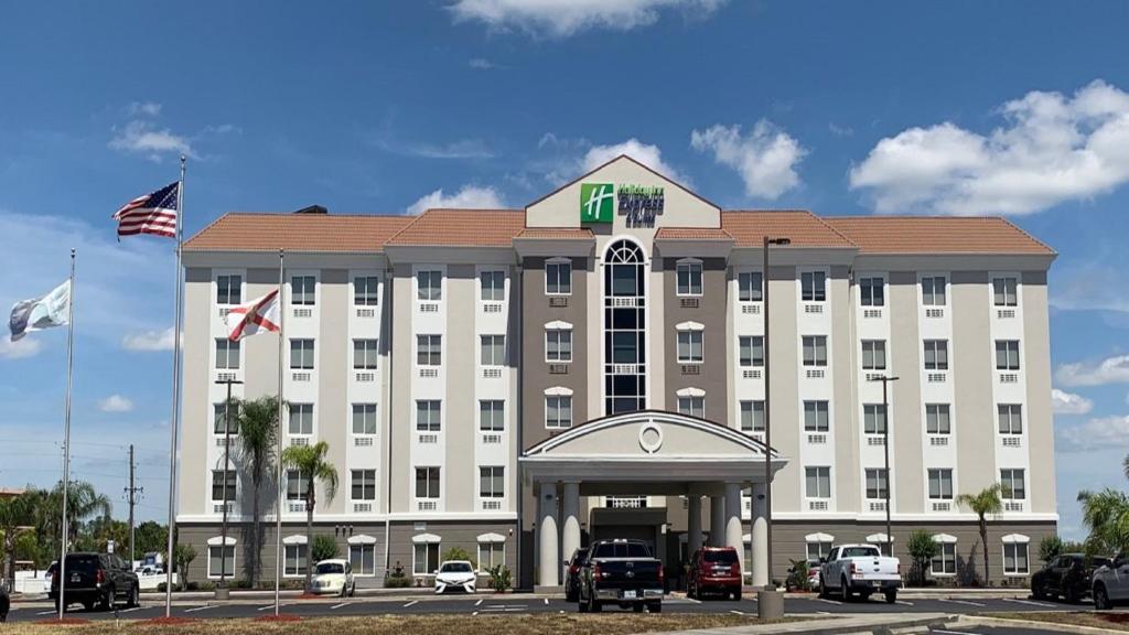 Holiday Inn Express Orlando - South Davenport an IHG Hotel - main image