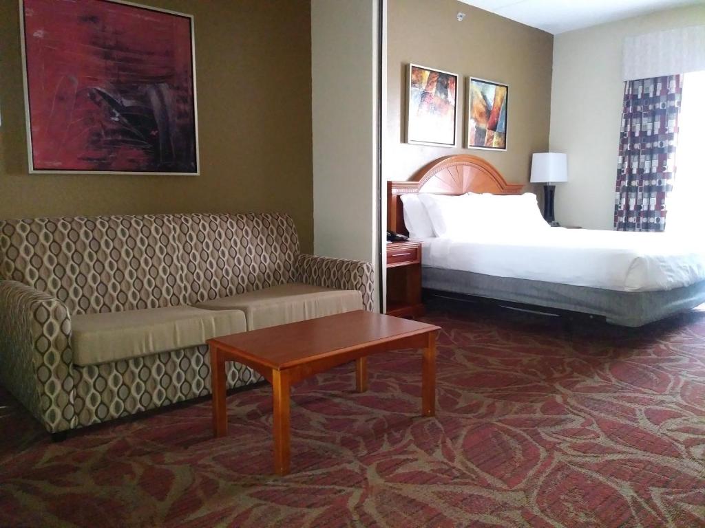 Holiday Inn Express Hotel & Suites Orange City - Deltona an IHG Hotel - image 3