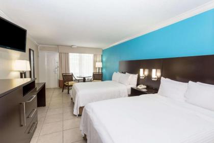 Wyndham Garden Fort Myers Beach - image 2