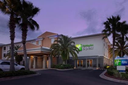 Holiday Inn Express Jacksonville Beach an IHG Hotel - image 3