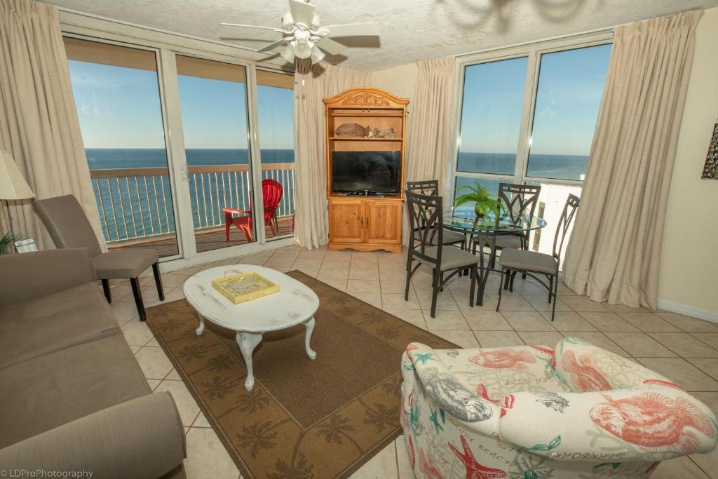 Pelican Beach 1811 Destin Condo - image 5