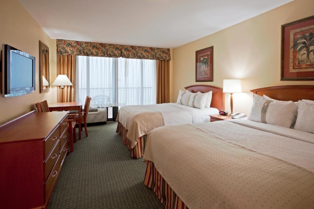 Holiday Inn Hotel & Suites Clearwater Beach an IHG Hotel - image 3