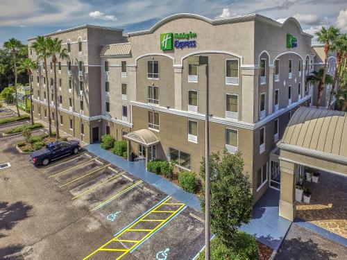 Holiday Inn Express Hotel & Suites Clearwater US 19 North - image 2