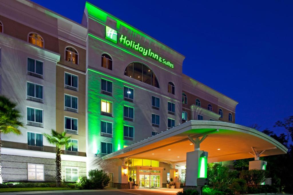 Holiday Inn Hotel & Suites Ocala Conference Center an IHG Hotel - main image