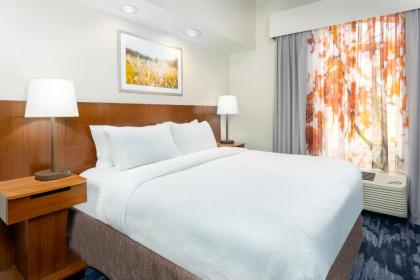 Fairfield Inn and Suites by Marriott Clearwater - image 2