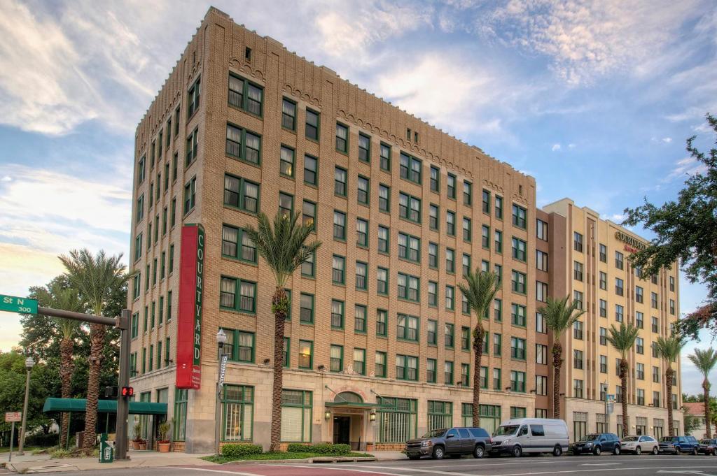 Courtyard by Marriott St. Petersburg Downtown - main image